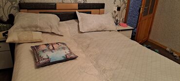 Двуспальная кровать, Шкаф, Трюмо, 2 тумбы, Азербайджан, Б/у