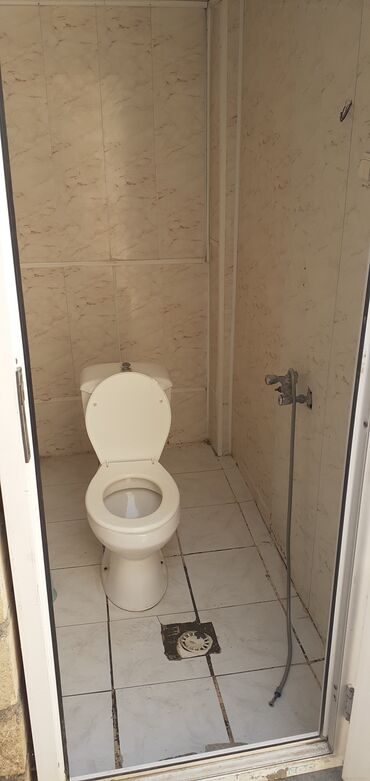 Uzunmüddətli kirayə evlər: 4 kv. m, 2 otaqlı, Qaz, İşıq, Su — 8