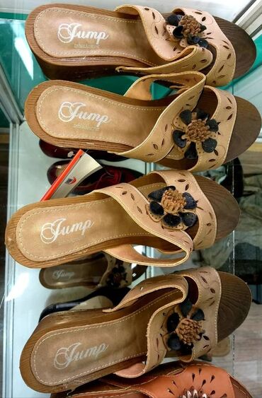 Другая женская обувь: ПРОДАЮ!!! Женскую обувь оптом.Общее количество где-то 100+- пар новых — 29