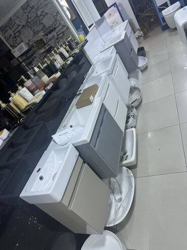 Hamam suşilkaları: Divara quraşdırılan, dəsmal qurutmaq üçün nəzərdə tutulmuş xrom -da lalafo.az — 19 Hamam suşilkaları: Divara quraşdırılan, dəsmal qurutmaq üçün nəzərdə tutulmuş xrom — 19