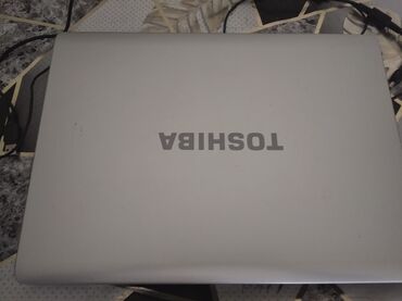 silver et ceken: İşlənmiş Toshiba, 14 ", Intel Celeron, 128 GB