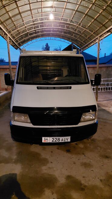 аренда с выкупом машина: Mercedes-Benz Sprinter: 1996 г., 2.9 л, Механика, Дизель, Van