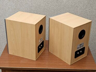 Zvučnici i stereo sistemi: Canton LE 102 – par kompaktnih dvosistemskih bookshelf zvučnika - — 8