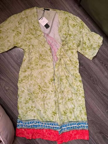 new yorker београд слике: Nov sa etiketom, komplet kimono i pantalone. Ogrtač je naznačene S/M a