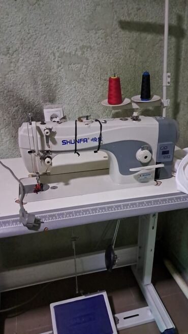 швейная машинк: Швейная машина Оверлок, Швейно-вышивальная, Ручной