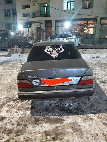 мера 124: Mercedes-Benz W124: 1990 г., 2 л, Механика, Бензин, Седан — 2
