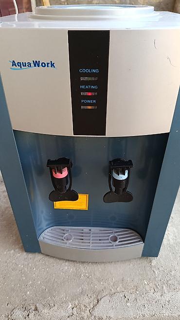 AquaWork stolüstü su dispenseri - İsti və soyuq su: İki kran –
