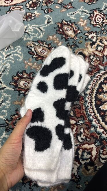 Носки и белье: Носки женские и унисекс, набор различных моделей. Если цены выше — 1