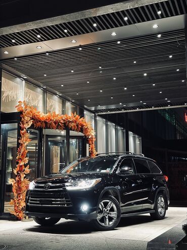 Toyota: Toyota Highlander: 2019 г., 3.5 л, Автомат, Бензин, Внедорожник