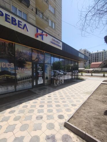 купить коммерческое помещение бишкек: Продаю Магазин В жилом доме, 85 м², Отдельный вход, 1 этаж