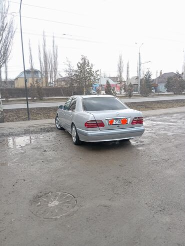 куплю автомашины мерс 3 2: Mercedes-Benz E-Class: 2001 г., 3.2 л, Автомат, Бензин, Седан