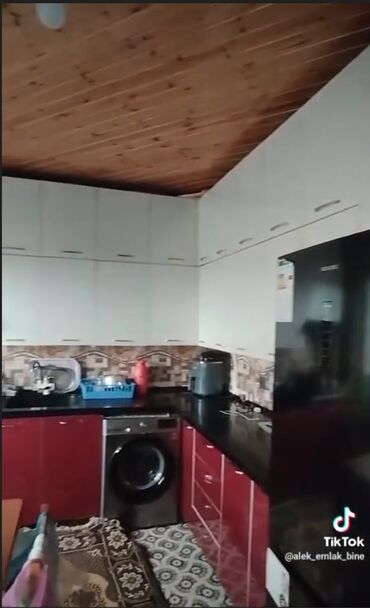 Bağ evlərinin satışı: Evin videosu var.Əli İsazadə küçəsi yolun qıraında yerləşir 6 sot -da lalafo.az — 8 Bağ evlərinin satışı: Evin videosu var.Əli İsazadə küçəsi yolun qıraında yerləşir 6 sot — 8