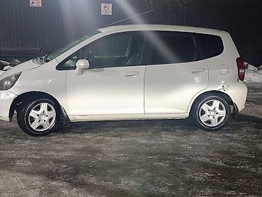 Honda: Honda Fit: 2002 г., 1.3 л, Вариатор, Бензин, Хэтчбэк — 2