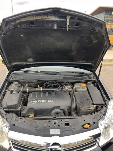 Opel: Opel Astra: 1.3 l | 2007 il 267000 km Universal — 14