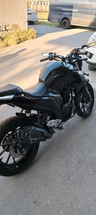 Мотоциклы: Yamaha 600 см3 — 3