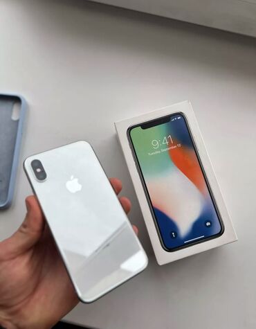 телефон за 1000сом: IPhone X, Б/у, 256 ГБ, Белый, Зарядное устройство, Коробка, Чехол, 84 %