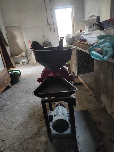 İnkubatorlar: 1000 yumurtalıq inqubator Generator və yem üyüdən ilə birlikdə -da lalafo.az — 5 İnkubatorlar: 1000 yumurtalıq inqubator Generator və yem üyüdən ilə birlikdə — 5