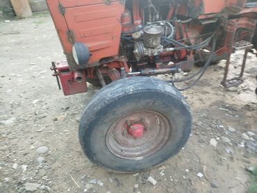 yer qazan traktor: Traktor motor 0.1 l, İşlənmiş