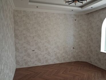 Elektriklər, Elektrik montajçı: Elektrik, 6 ildən artıq təcrübə, Tam iş günü — 12