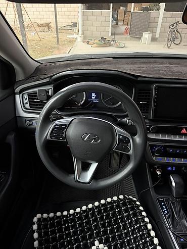 машина bwm: Hyundai Sonata: 2020 г., 2 л, Автомат, Газ, Седан — 7