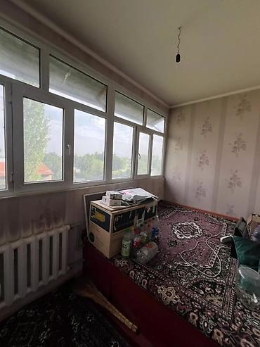 o store: 3 комнаты, 66 м², Толойкон мкр., 105 серия, 4 этаж, Косметический ремонт — 4