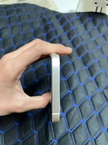 Apple iPhone: IPhone 12, Б/у, 128 ГБ, Белый, Чехол, 83 % — 2