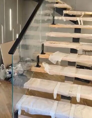 Balkon məhəccərləri: Balkon məhəccəri, Şüşə, Pulsuz çatdırılma — 9