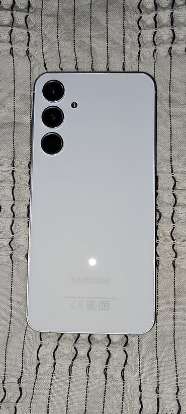 Samsung Galaxy A55 5G, 256 ГБ, цвет - Белый, Две SIM карты — 5