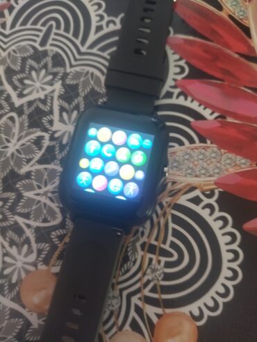 smart whatch: İşlənmiş, Smart saat, Fitbit, Kamera, rəng - Qara