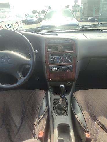 Унаа сатуу: Toyota Avensis: 1998 г., 2 л, Кол менен иштөөчү, Бензин, Седан — 6