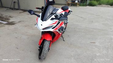 глушитель для скутера: Спортбайк Suzuki, 400 куб. см, Бензин, Взрослый, Б/у