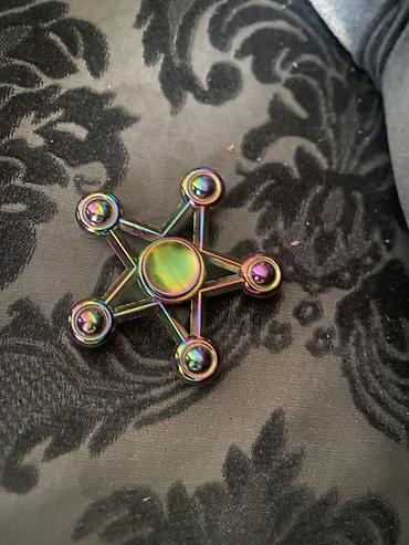 Metal fidget spiner – 5 qollu ulduz dizaynı - Material: metal korpus