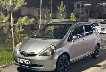 Honda: Honda Fit: 2002 г., 1.3 л, Вариатор, Бензин