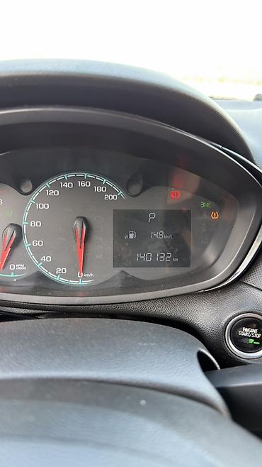Chevrolet: Chevrolet Spark: 2017 г., 1 л, Вариатор, Бензин, Хэтчбэк — 16