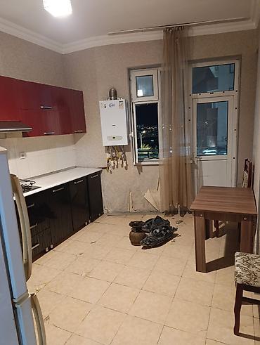 Mənzillər: Yeni yasamal 12/2 mertebesi 2 otag esyali 80kv.m menzil kiraye — 8