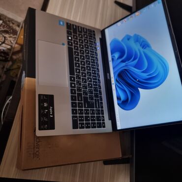 купить дешовый телефон: Ноутбук, Acer, 8 ГБ ОЗУ, Intel Core i3, 15.6 ", Новый, Для несложных задач, память NVMe SSD