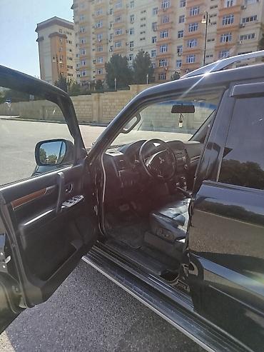 forut satsi: Mitsubishi Pajero: 3 l | 2008 il 240000 km Ofrouder/SUV — 2