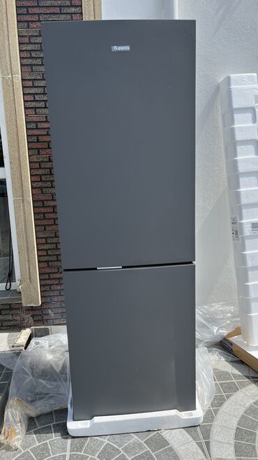 Холодильники: Новый Холодильник Biryusa, Low frost, Двухкамерный