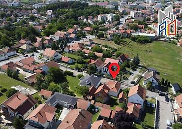 Houses for sale: Na prodaju useljive 2 kuće u mirnom delu Uba! Ukupna površina 180m2 — 2
