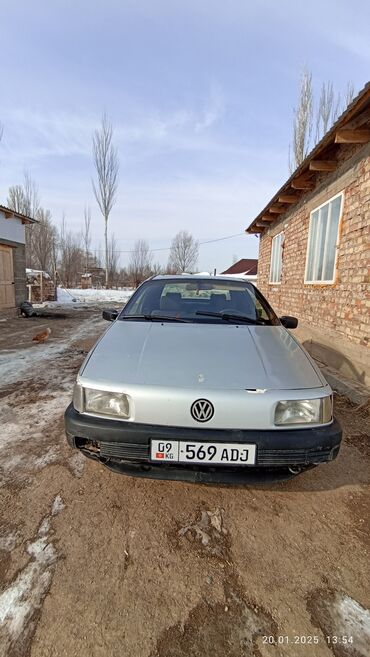 volkswagen passat газ: Volkswagen Passat CC: 1989 г., 1.8 л, Механика, Бензин, Седан