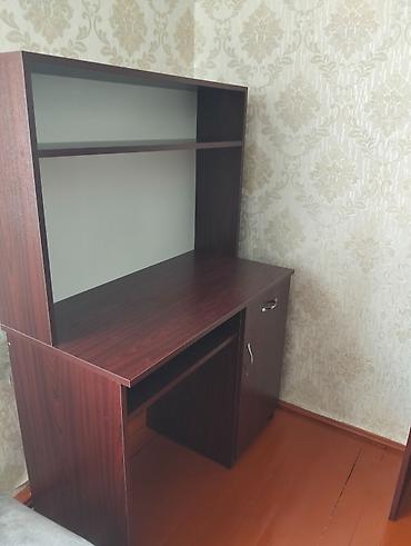Kompüter masası, İşlənmiş