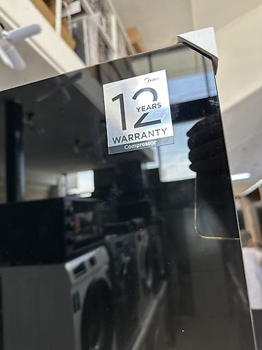 id cooling: Холодильник Midea Nature Collection с зеркальной черной дверью и — 5