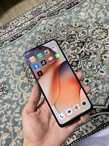 Redmi, Redmi Note 13, Б/у, 256 ГБ, цвет - Зеленый, 2 SIM