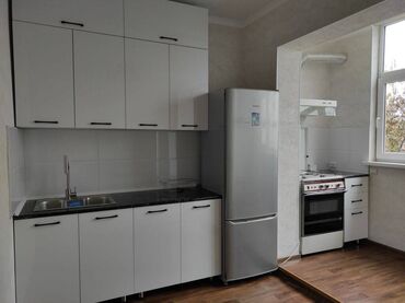 1комнатная квартира бишкеке: 1 комната, 50 м², 106 серия, 4 этаж, Евроремонт