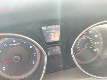 Hyundai: Hyundai Elantra GT, mavi rəng, hetçbek kuzov. - Güclü və qənaətcil — 13