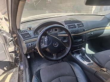 на 211: Mercedes-Benz E-Class: 2002 г., Газ — 4