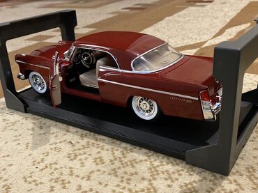 Avtomobil modelləri: Chrysler, 1956 il, 1:18, Dəmir, Ünvandan götürmə — 9