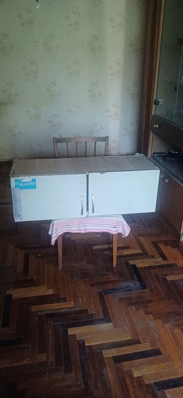 полки для микроволновки на стену: Кухонный шкаф, Б/у, Навесной, Без мойки, Дерево
