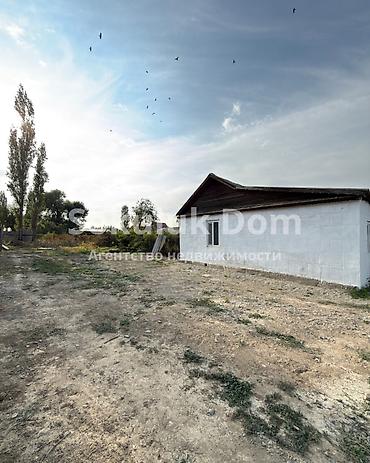 у реки: 🏠Продается дом в с. Гавриловка 🟡 Комнаты: 3 🟡 Участок: 10,05 соток 🟡 — 5