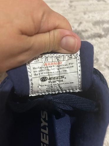 мужской одежды: Оригинал Heelys.Натуральная кожа.
Покупали дорого — 10